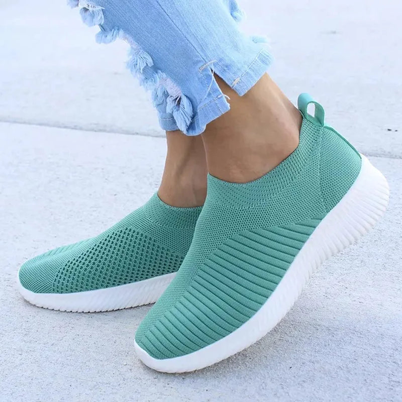 Women Shoes Knitting Sock Sneakers Women Spring Summer Slip on Flat Shoes Women plus Size Loafers Flats Walking Krasovki Famela