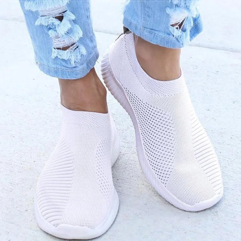 Women Shoes Knitting Sock Sneakers Women Spring Summer Slip on Flat Shoes Women plus Size Loafers Flats Walking Krasovki Famela